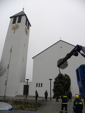 Christbaumaufstellen 2016 03